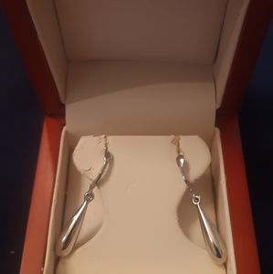 14k white gold teardrop earrings